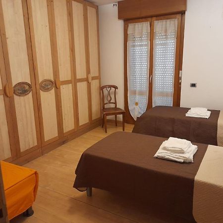 Casa Palombara - Baschi Apartment Bagian luar foto